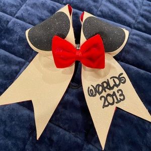 Limited Edition Worlds 2013 cheer bow